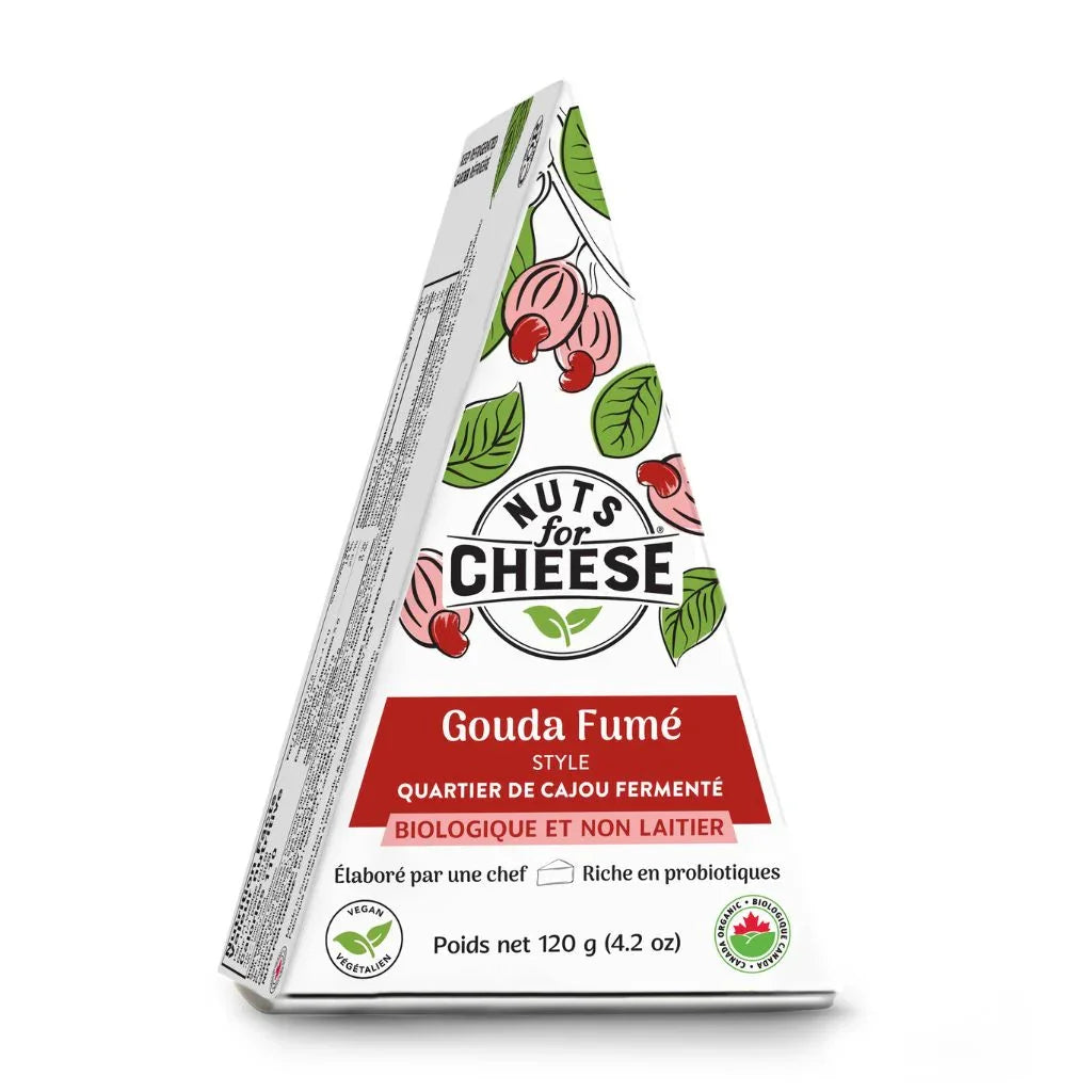 quartier de cajou fermenté style Gouda fumé Nuts for Cheese - La Boite à Grains