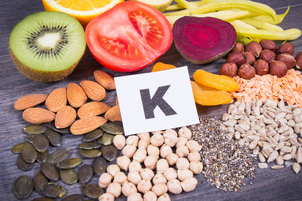 Divers ingrédients nutritifs contenant de la vitamine K, du potassium et des minéraux naturels