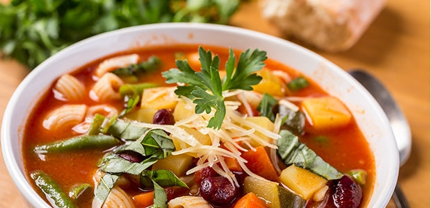 Soupe minestrone classique (fait maison)