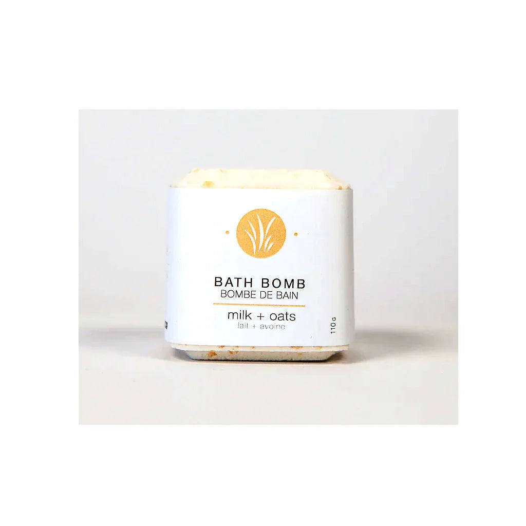 milk + oatmeal bath bomb All Things Jill - La Boite à Grains