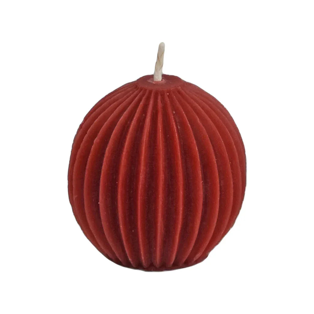 bougie sphère cannelée Burgundy - La Boite à Grains